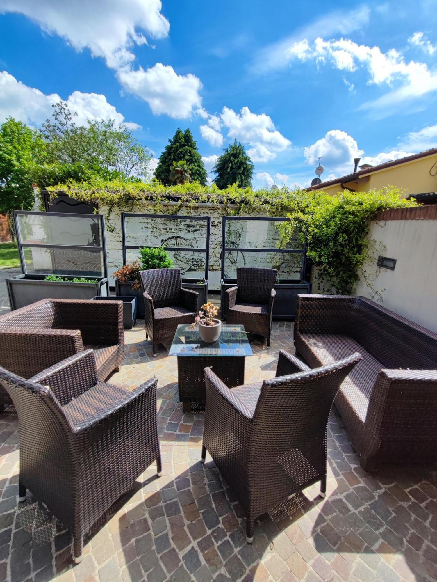 Ca Centosa Artistic House Villa Storica Ristrutturata Con Patio E Giardino Cittadella Exteriör bild